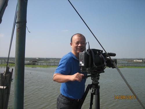 央视采访